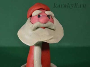 prostoy-ded-moroz-iz-plastilina-10