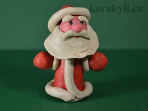 prostoy-ded-moroz-iz-plastilina-12