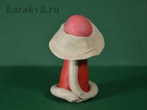 prostoy-ded-moroz-iz-plastilina-6